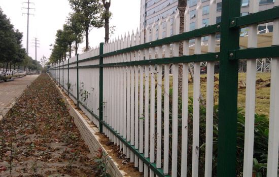 锌钢护栏的使用寿命为多长时间