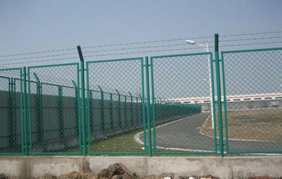 小区护栏网施工步骤